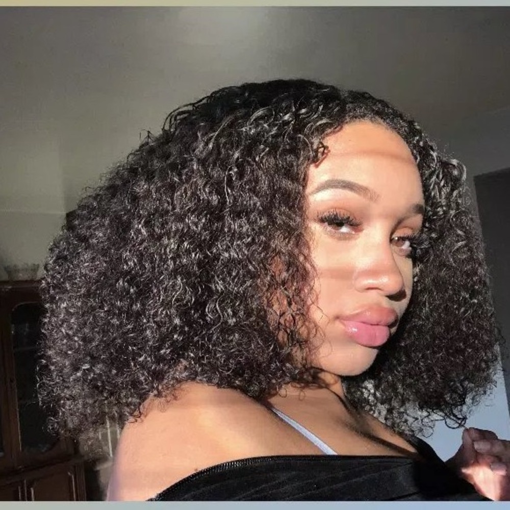 Meet your Posher, Brianna